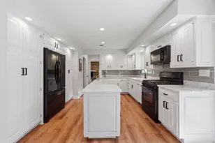 317 E Forest Ln, Palatine, IL 60067 - Photo 15