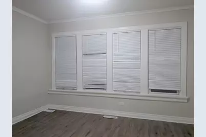 9207 S Ellis Avenue, Chicago, IL 60619 - Photo 7
