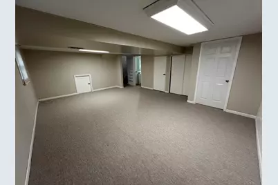 5717 Dover Road, Oak Forest, IL 60452 - Photo 11