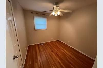 5717 Dover Road, Oak Forest, IL 60452 - Photo 7