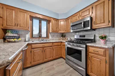7936 W 101 Place, Palos Hills, IL 60465 - Photo 11