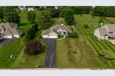 7848 Moore Hill Court, Belvidere, IL 61008 - Photo 3