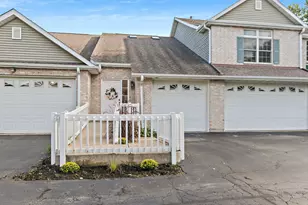 3853 S Pointe Dr, Dekalb, IL 60115 - Photo 1