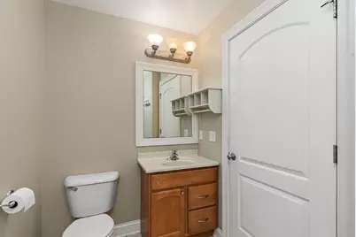 3853 South Pointe Drive #B, Dekalb, IL 60115 - Photo 15