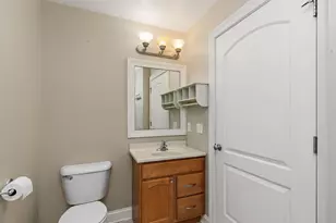 3853 S Pointe Dr, Dekalb, IL 60115 - Photo 15