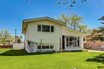 509 N Willow Road, Elmhurst, IL 60126 - Photo 1