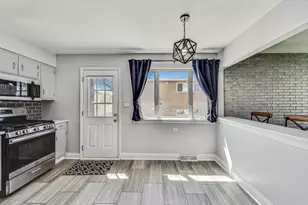 509 N Willow Rd, Elmhurst, IL 60126 - Photo 5
