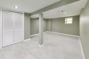 11437 S Normal Ave, Chicago, IL 60628 - Photo 29