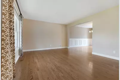 39W197 Acres Place, Geneva, IL 60134 - Photo 5