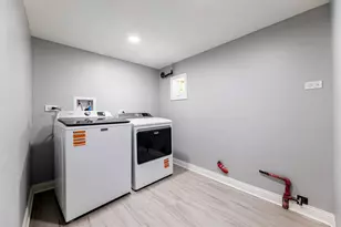 5636 S Kolmar Ave, Chicago, IL 60629 - Photo 21