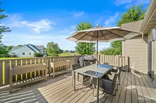 724 Emanuel Ln, Sycamore, IL 60178 - Photo 37