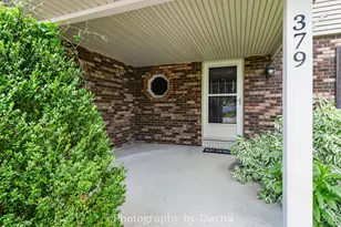 379 Fox Trail Dr, Bourbonnais, IL 60914 - Photo 3