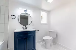 8025 S Euclid Ave, Chicago, IL 60617 - Photo 23