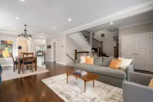4324 N Sawyer Ave, Chicago, IL 60618 - Photo 7