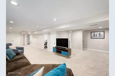 4324 N Sawyer Avenue, Chicago, IL 60618 - Photo 21