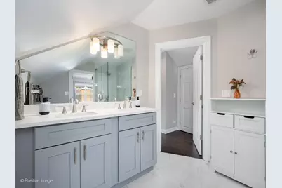 4324 N Sawyer Avenue, Chicago, IL 60618 - Photo 17