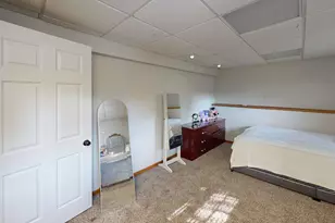 18099 W Valley Dr, Grayslake, IL 60030 - Photo 15