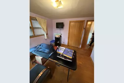 10952 S Emerald Avenue, Chicago, IL 60628 - Photo 11
