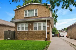 2031 S 5th Ave, Maywood, IL 60153 - Photo 1