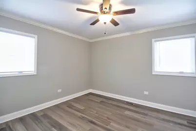 312 Hickory Avenue, Romeoville, IL 60446 - Photo 11