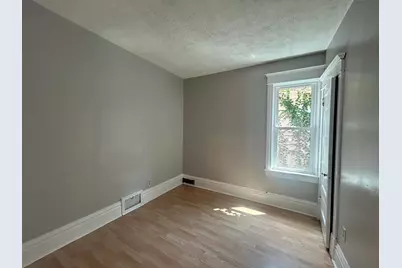 1421 Charles Street, Rockford, IL 61104 - Photo 9