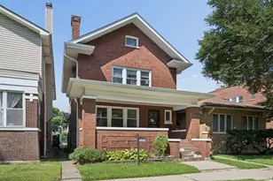7324 S Calumet Ave, Chicago, IL 60619 - Photo 1