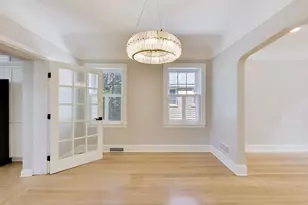 1820 S Ashland Ave, Park Ridge, IL 60068 - Photo 9