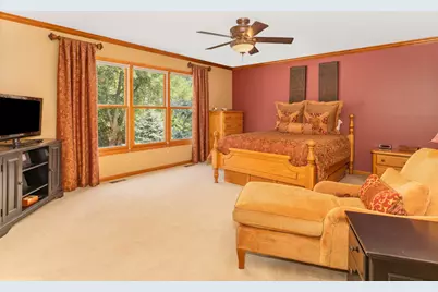 707 Evergreen Lane, Sugar Grove, IL 60554 - Photo 15