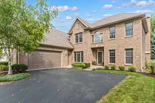 707 Evergreen Ln, Sugar Grove, IL 60554 - Photo 1
