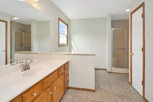 3007 Providence Dr, Bloomington, IL 61704 - Photo 33