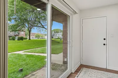 9388 Bay Colony Drive #1S, Des Plaines, IL 60016 - Photo 25