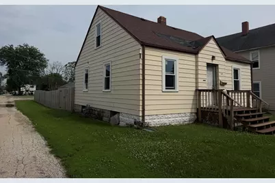 148 S Prairie Avenue, Bradley, IL 60915 - Photo 3