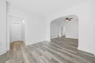 8731 S Carpenter St, Chicago, IL 60620 - Photo 3