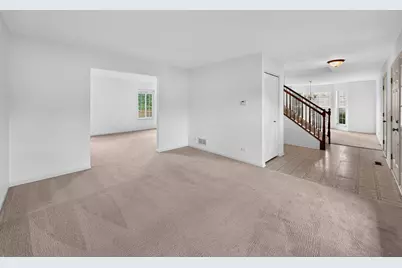 1911 Cameron Drive, Hampshire, IL 60140 - Photo 5