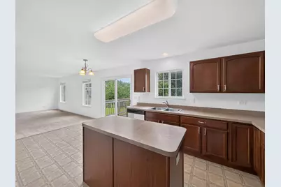 1911 Cameron Drive, Hampshire, IL 60140 - Photo 9