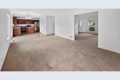 1911 Cameron Drive, Hampshire, IL 60140 - Photo 7