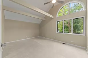 40W920 Bridle Creek Dr, Saint Charles, IL 60175 - Photo 19