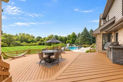 40W920 Bridle Creek Drive, Saint Charles, IL 60175 - Photo 5
