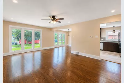 14446 Dante Avenue, Dolton, IL 60419 - Photo 5