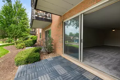 1198 Royal Glen Drive #101-E, Glen Ellyn, IL 60137 - Photo 15