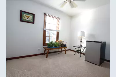 1351 Callen Lane, Des Plaines, IL 60016 - Photo 19