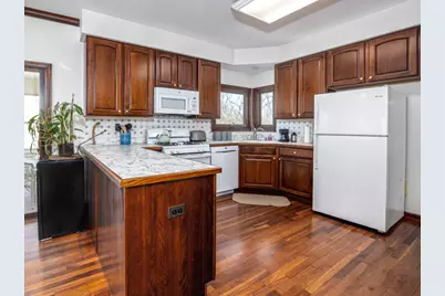 1351 Callen Lane, Des Plaines, IL 60016 - Photo 5