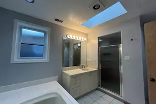 449 W 37th St, Chicago, IL 60609 - Photo 21