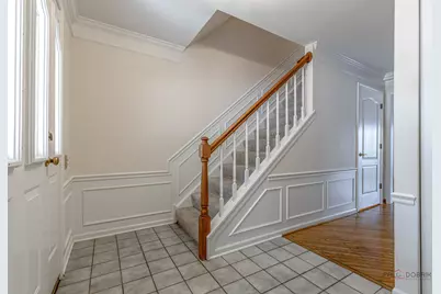 623 Cherbourg Court N, Buffalo Grove, IL 60089 - Photo 3