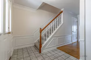 623 Cherbourg Ct N, Buffalo Grove, IL 60089 - Photo 3