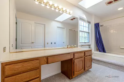 623 Cherbourg Court N, Buffalo Grove, IL 60089 - Photo 11