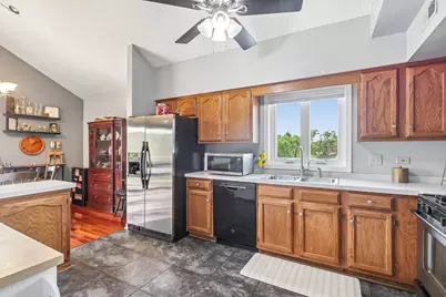17940 Royal Oak Court #3W, Tinley Park, IL 60477 - Photo 9