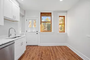 5468 S Woodlawn Ave, Chicago, IL 60615 - Photo 19