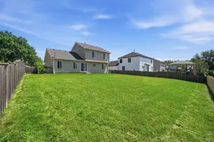 390 Deering Ln, Bolingbrook, IL 60440 - Photo 27