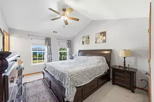 390 Deering Ln, Bolingbrook, IL 60440 - Photo 15
